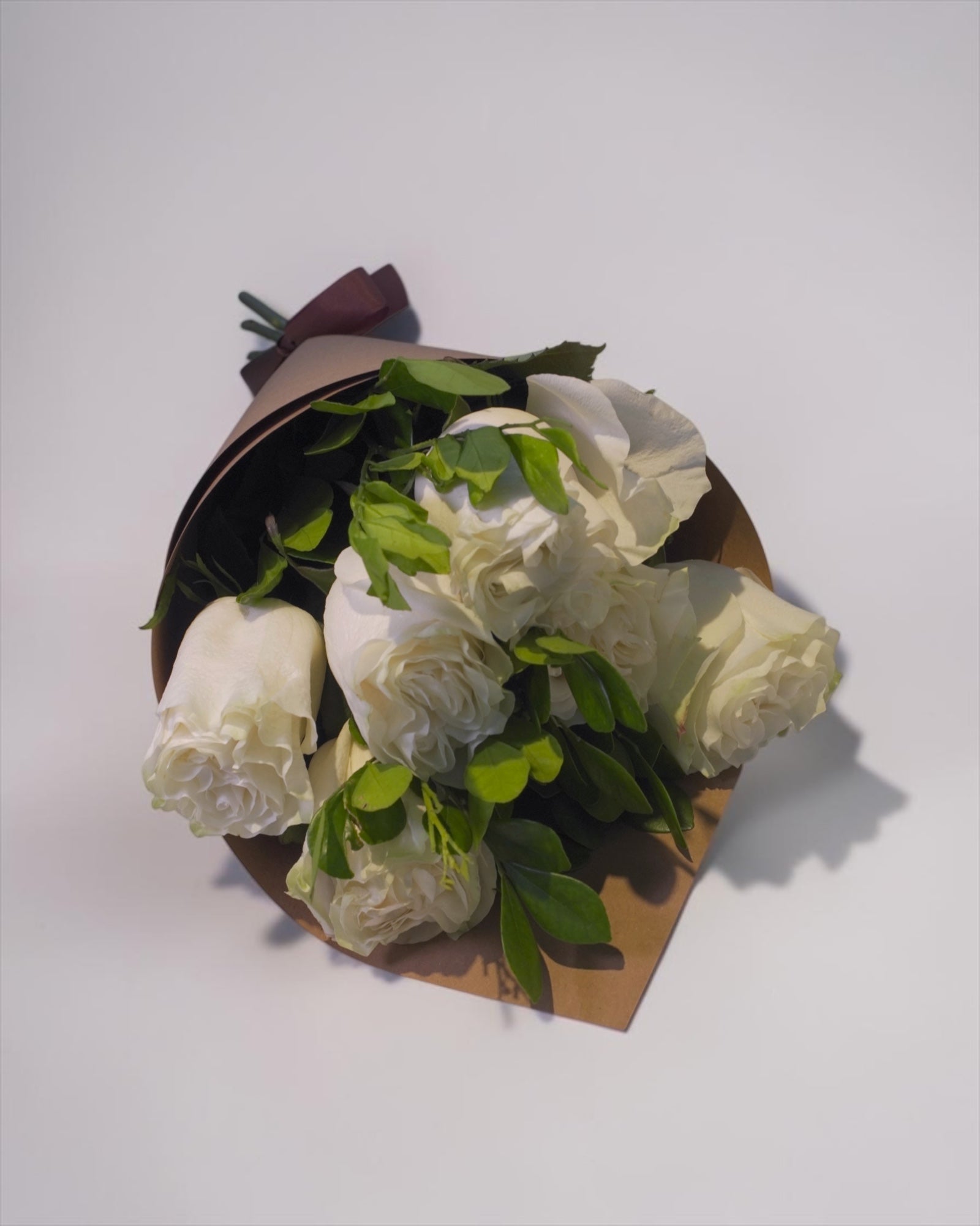 Cone de Rosas Brancas