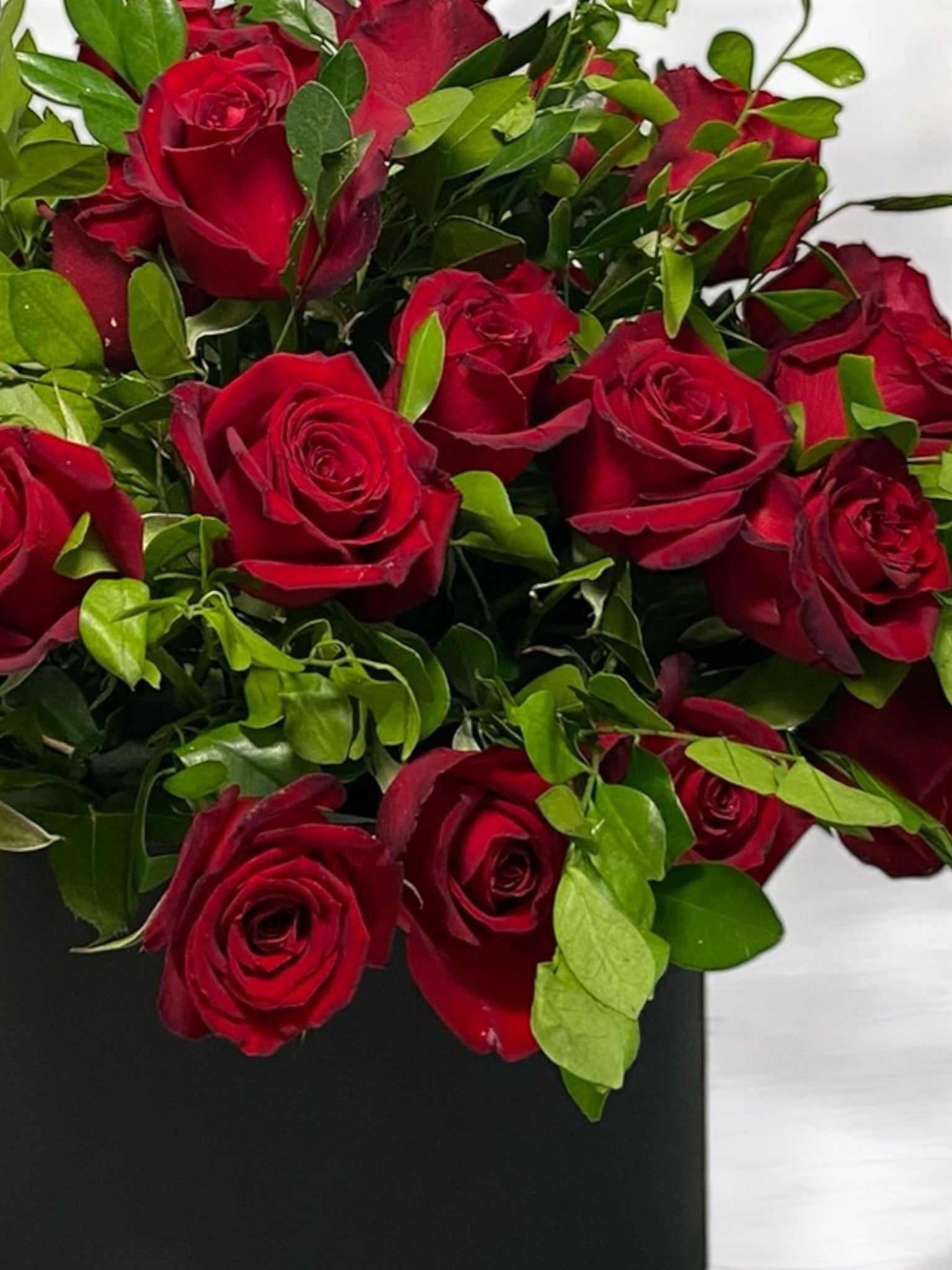 Box Elegante de Rosas Vermelhas