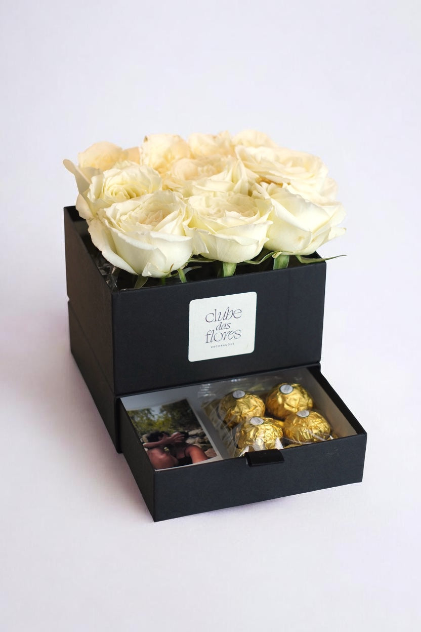 The Bloom Box - Rosas Brancas