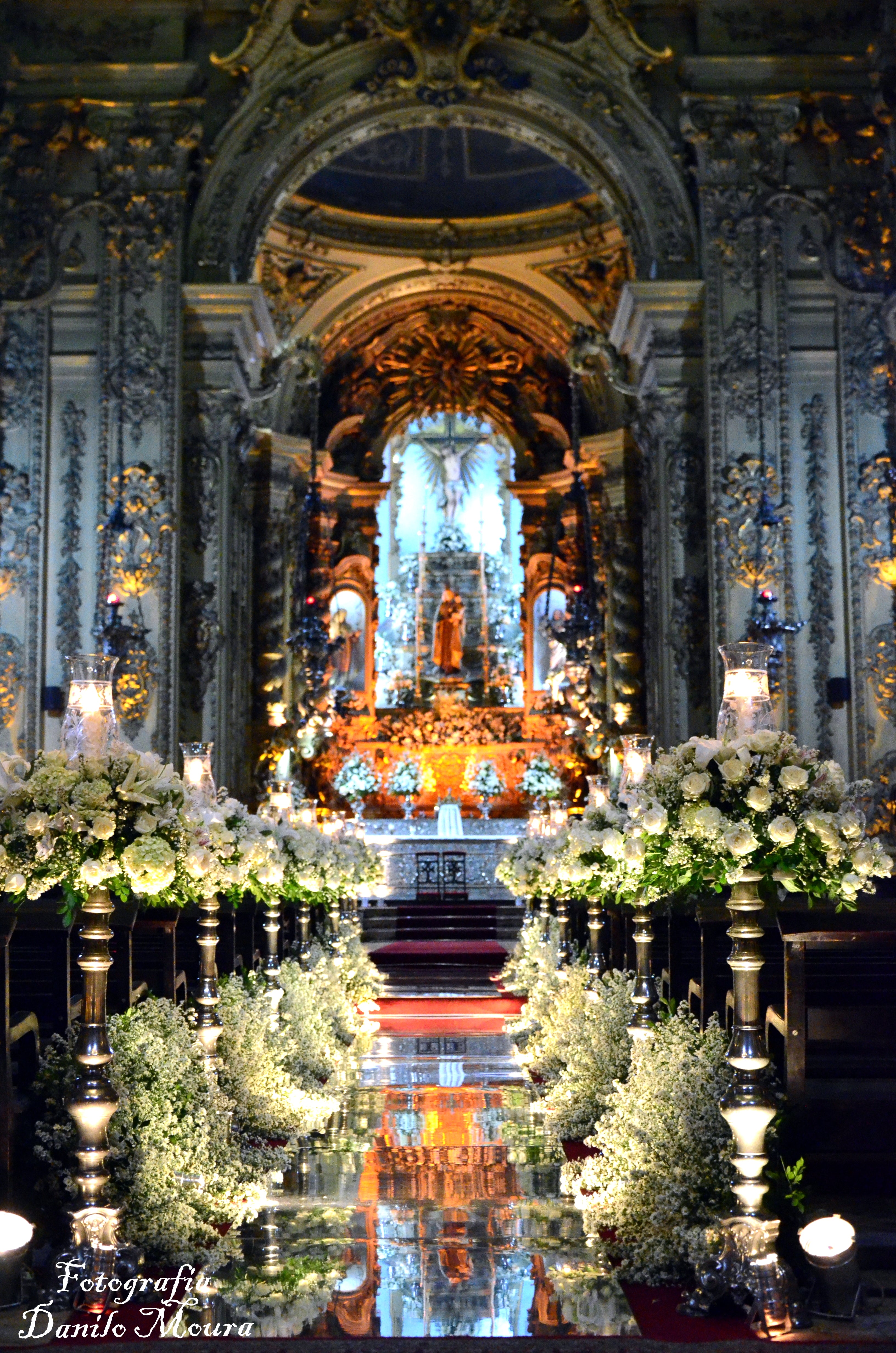 Alt image