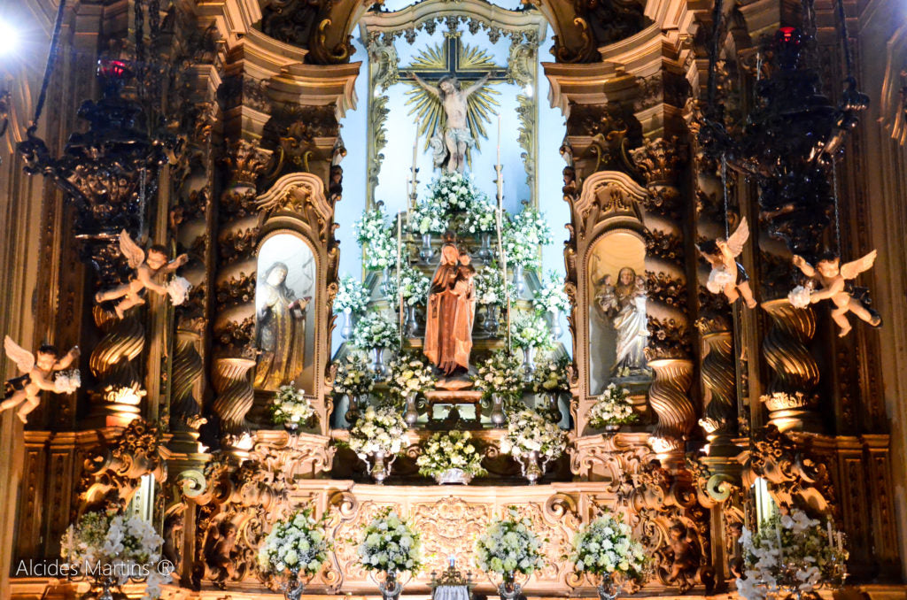 Alt image