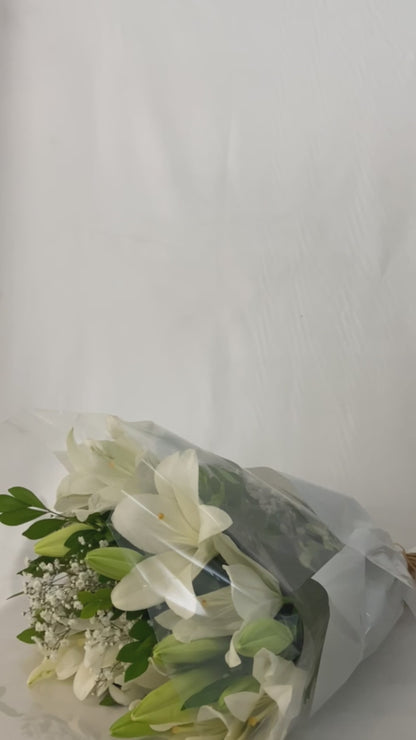 Buquê de Lírios Brancos